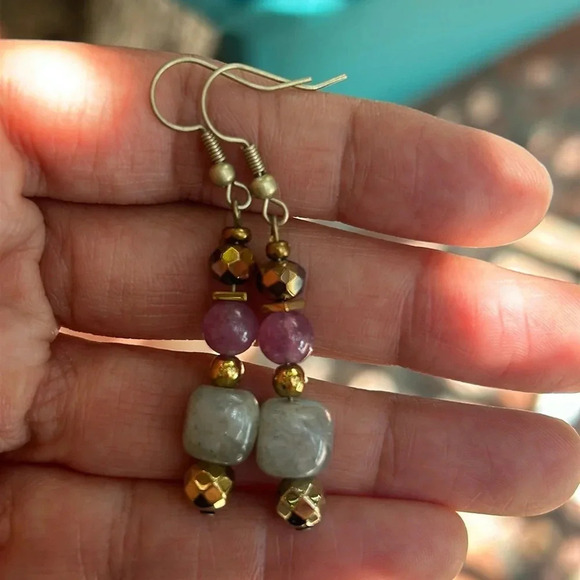 💜 Handmade labradorite + lepidolite + hematite earrings ✨ - Picture 4 of 4